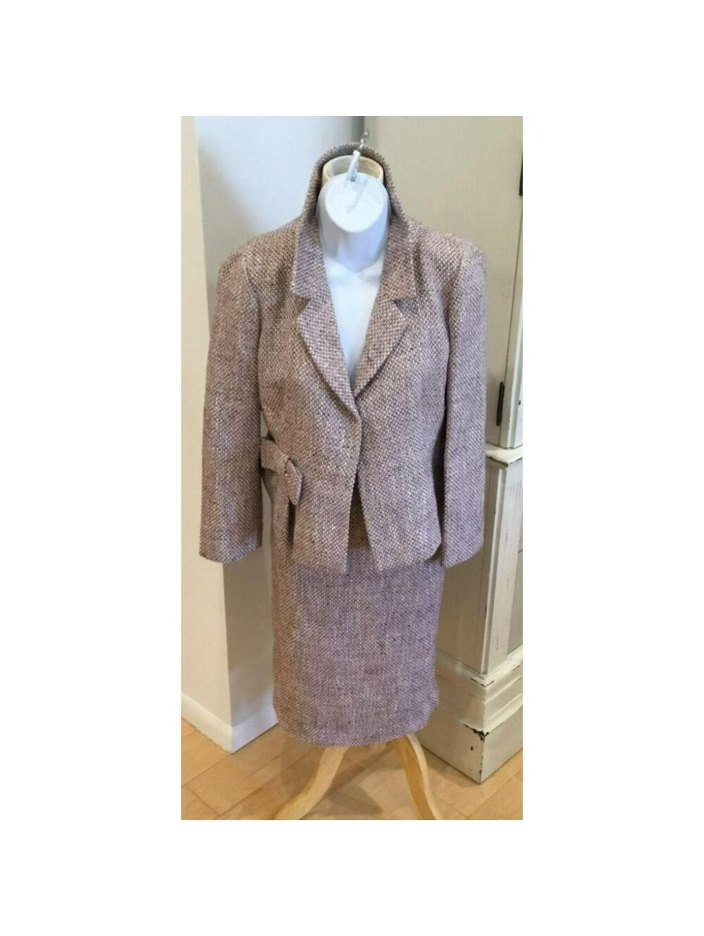 Vintage "Red "by Valentino Pink Wool Skirt Suit Set - Jacket US 12 & Skirt US 10